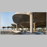 Norman Foster, Queen Alia International Airport (2012), Amman, Jordan, photo on architecture-history.org.jpg